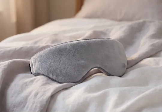 Lullia Weighted Warming & Cooling Eye Mask
